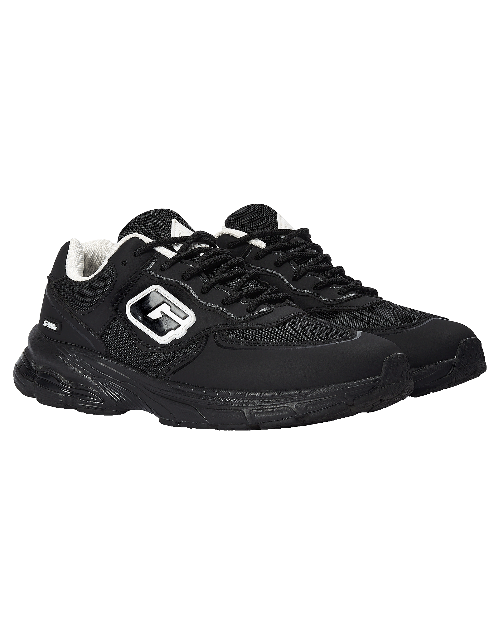 BLACK AND WHITE ASCENT TRAINERS